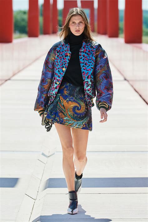 lv cruise collection 2022|Cruise 2022 Show .